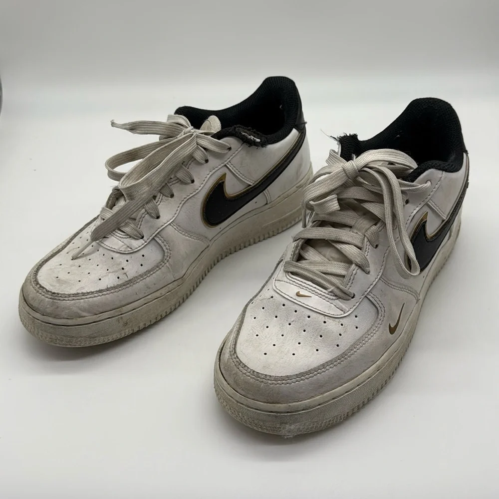 NIKE Air Force 1 US Size 7 Y White, Black & Gold Sneakers